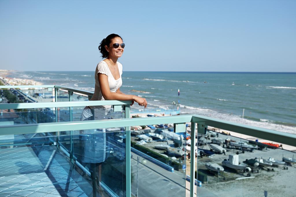 Abbazia Club Hotel Marotta Exterior photo